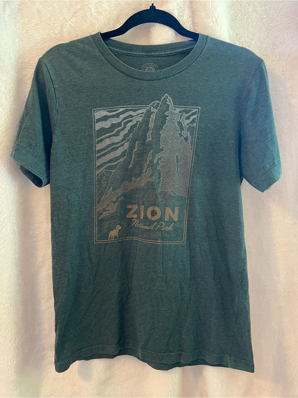 Zion National Park Graphic Tee Forest Green Bighorn Sheep